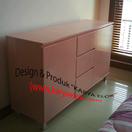 Credenza
